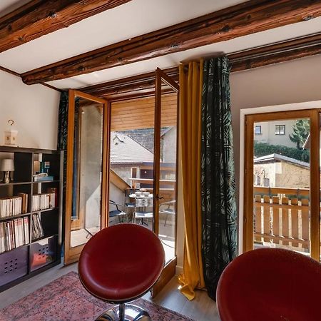 Le Balcon Du Chateau - Aprtement 75 Square Meter In The Annecy Center Kültér fotó