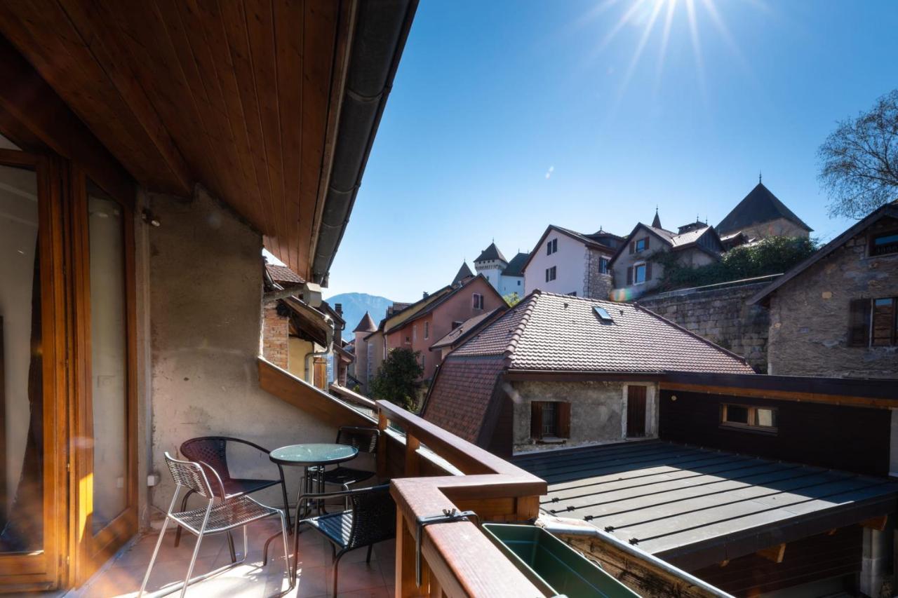 Le Balcon Du Chateau - Aprtement 75 Square Meter In The Annecy Center Kültér fotó